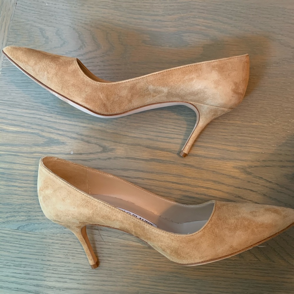 Manolo Blahnik BB Suede 70mm Pump Tan
